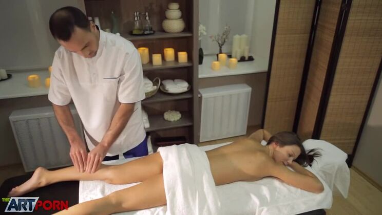 [TheArtPorn] - Foxy Di Gets The Magical Massage - Foxy Di