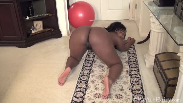 Big Tits Bobbie Rains Goes Solo