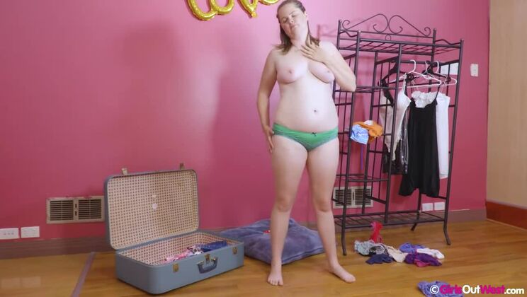 [GirlsOutWest] - Solo Sarah Gets Hairy