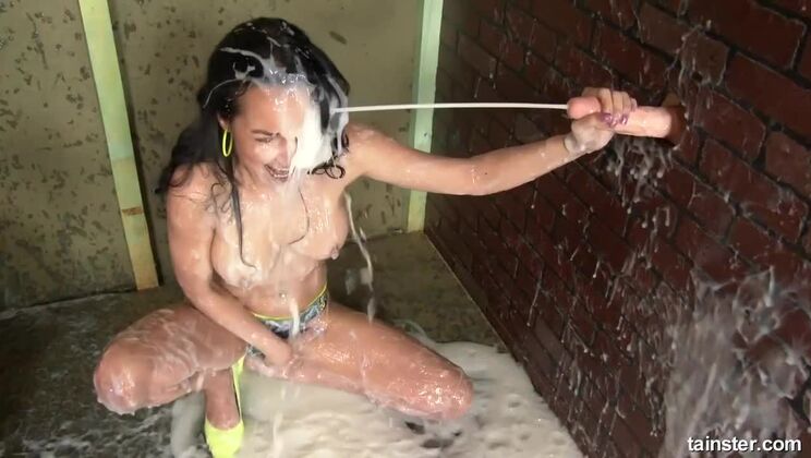 [Tainster] - Brunette Francys Belle Covers Herself In Cream During Solo Fun - Francys Belle