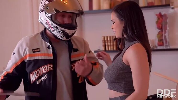 [DDFNetwork] - Big Tit Brunette Office Tease Gives Blowjob to Delivery Dude