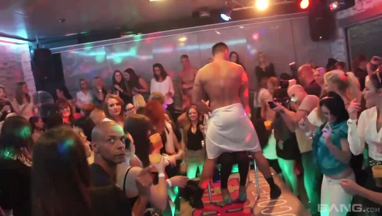 Party Livened Up with milfs Giving Blowjobs in Lingerie