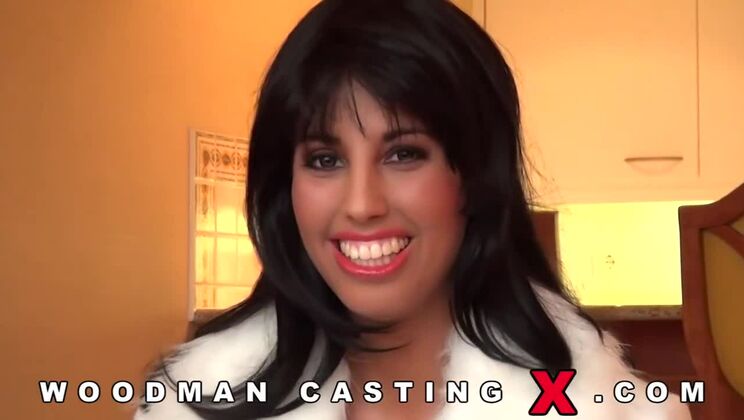 Casting Rachida in Hardcore