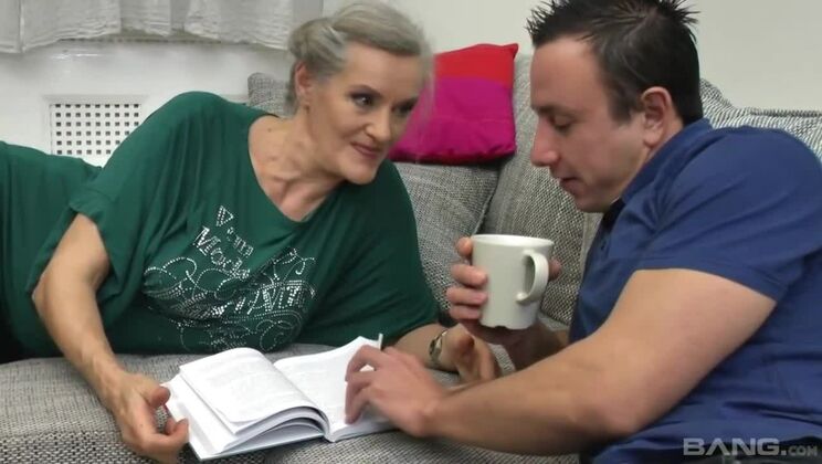 Jozsefne Bodi's Rodeo Ride Ends with Cum on Her Face