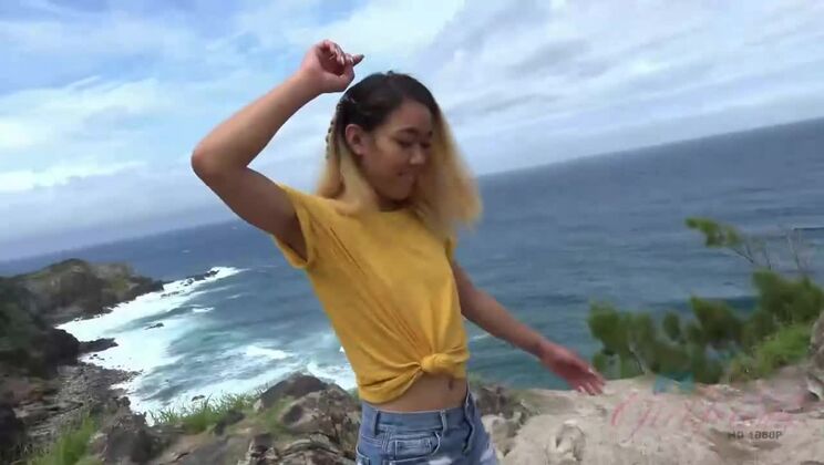 [ATKGirlfriends] - Asian Aria Skye Fingering At The Aquarium - Aria Skye