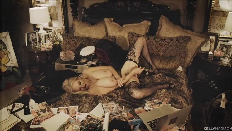 [KellyMadison] - Blonde Kelly's Stockings and Toys - Kelly Madison