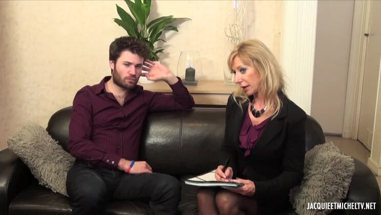 Blonde Marina Plays With Doryann