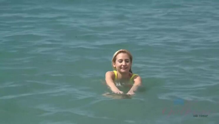 [ATKGirlfriends] - Odette Delacroix - Skinny Amateur Gets Dirty in Costa Rica - Odette Delacroix