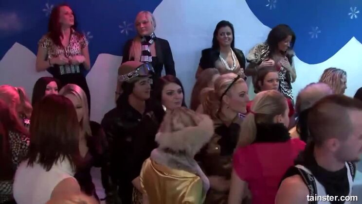 [Tainster] - Interracial Winter Wonderland - Featuring Kitty Jane and Lia Raw