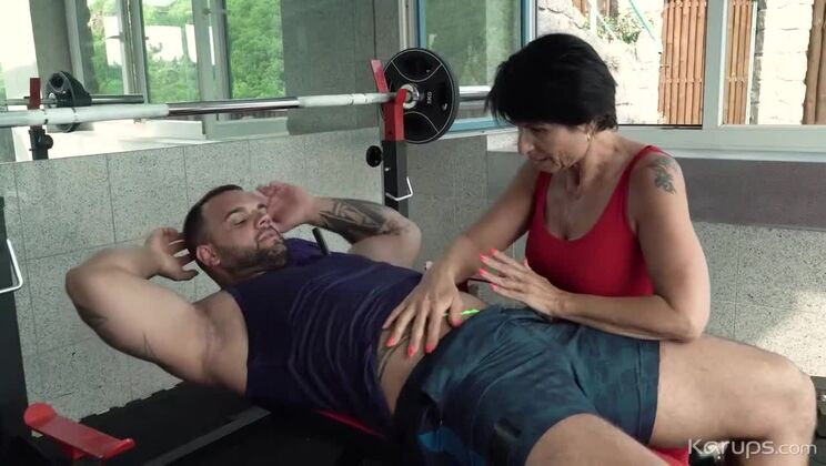 [KarupsOlderWomen] - Brunette Tattooed Granny Petra T Loves Big Cock - Petra T