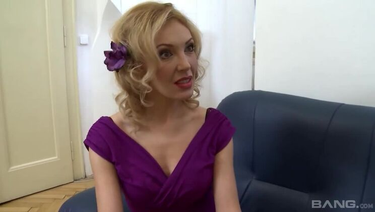 MILF Gina Monelli in Stockings Sucks Your Hard Dick