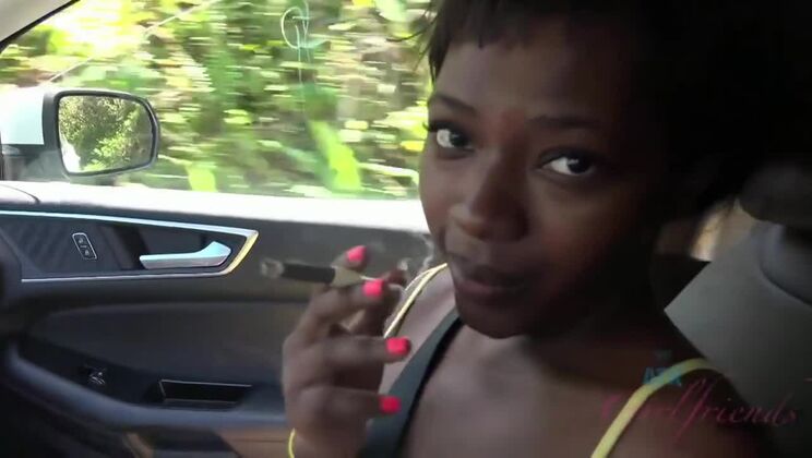 Noemie Can't Get Enough Of You Outside