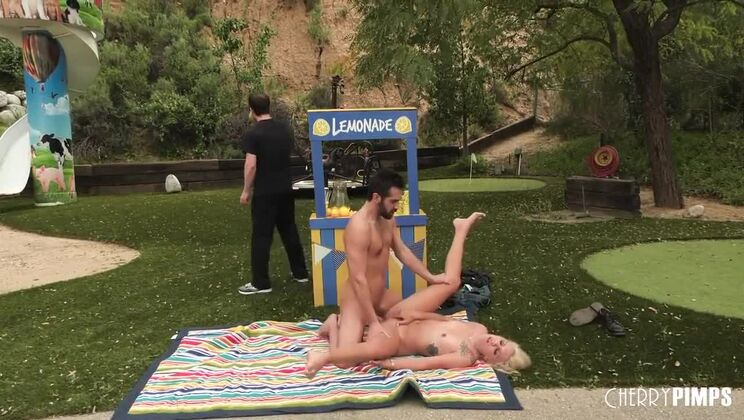 Chanel Grey and Donnie Rock: Squeezing Lemons Deep