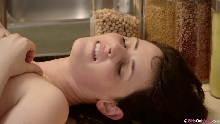 Tamzin and Dion Get Naughty Amateur Style