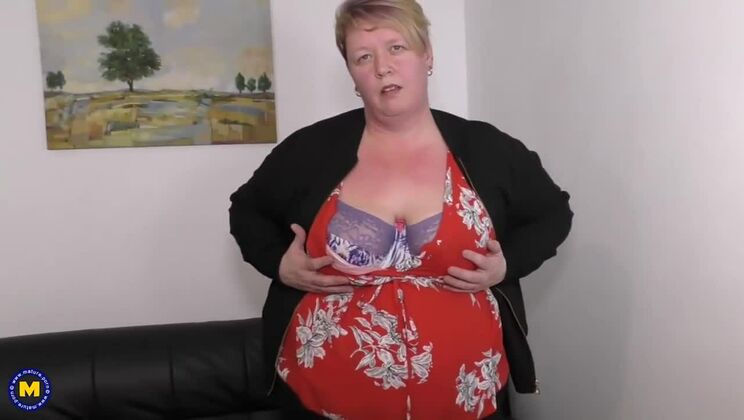 [Mature.nl] - Big Tits Blonde BBW Solo Play - Kitty Cute
