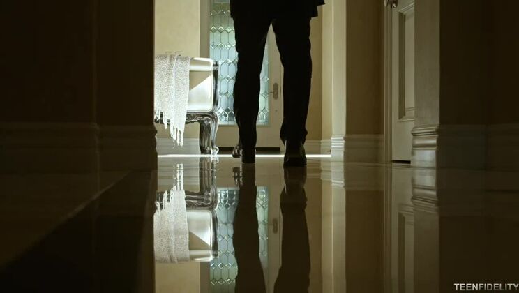 [TeenFidelity] - Hairy Brunette Dolly Leigh Swallows Ryan Madison - Ryan Madison - Dolly Leigh