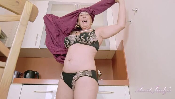 Esmerelda's Big Tits and High Heels Tease in the Kitchen