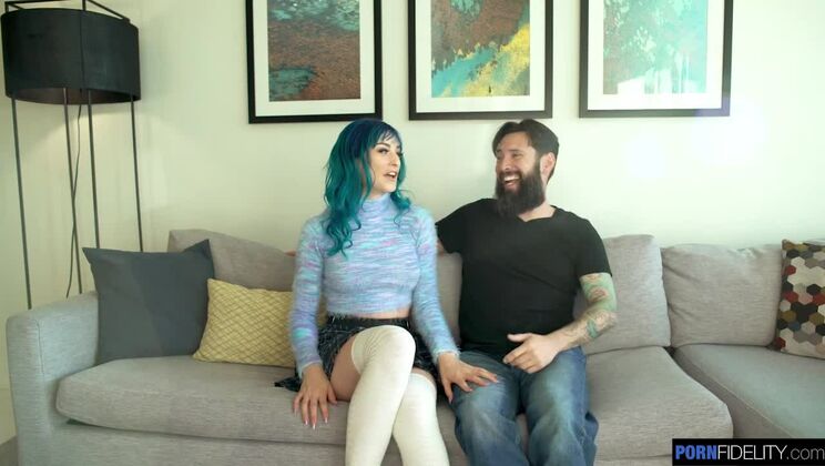 [PornFidelity] - Jewelz Blu Gets Fucked Out of Writer's Block - Tommy Pistol - Jewelz Blu