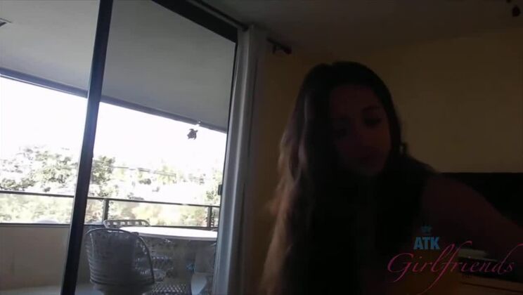 Fetish Fun with Mi Ha Doan