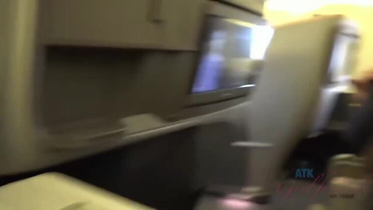 Asian Amateur Fun with Jill Kassidy in Singapore