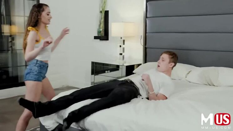 Brunette Babe With Tattoo Craves Facial Cum