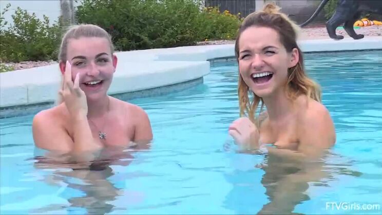 Stella's Sexy Outdoor Solo 7