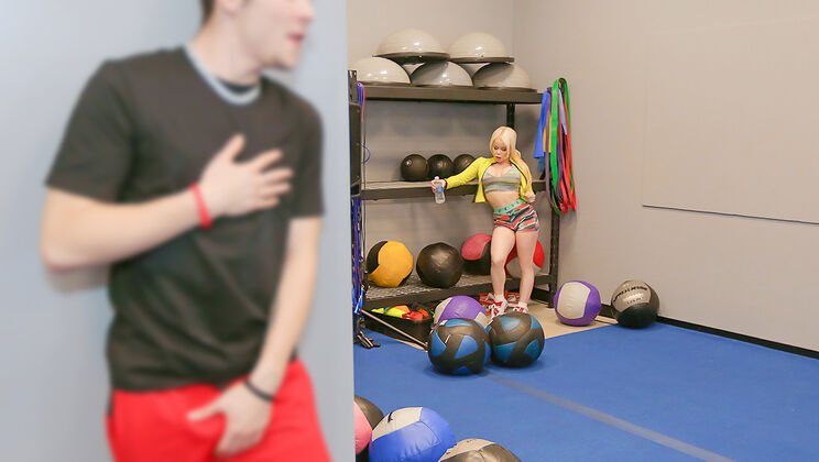 [MYLF] - Free MILF Massage - Connor Kennedy - Nikki Delano