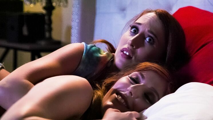 [Mommy'sGirl] - MILF Stepfamily Secrets