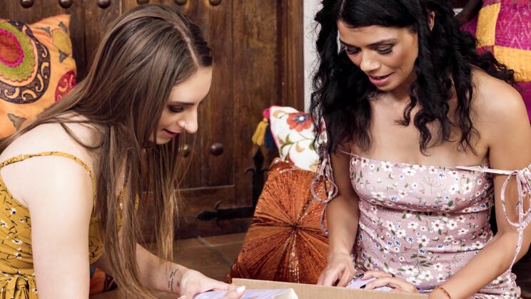 [WebYoung] - Teen Temptation: What's Inside? - Penelope Kay - Harley Haze