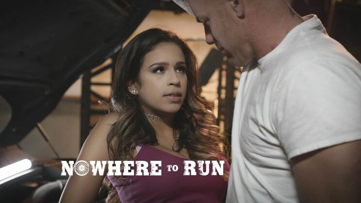 [PureTaboo] - Autumn Falls' Big Tits, Nowhere to Run - Autumn Falls - Derrick Pierce