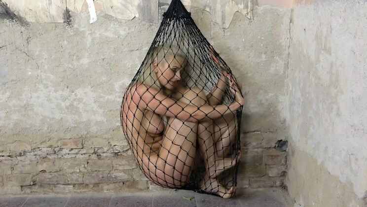 [Submissed] - Spanking Katy to the Edge - Katy Sky