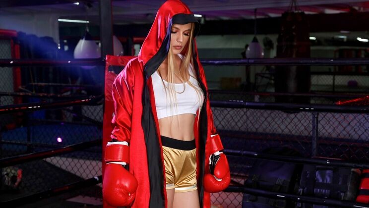 Wet and Wild Boxing Babe