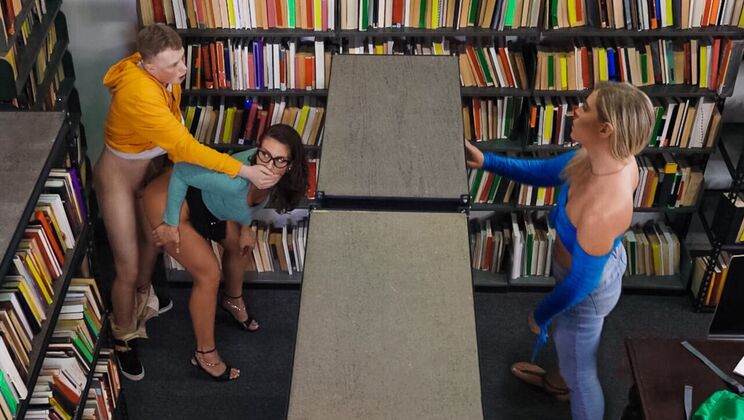 [LilHumpers] - Cheating College Girl Gives Blowjob - Jimmy Michaels - Krissy Knight - Mandy Waters