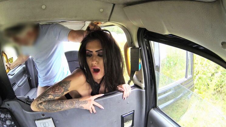 Pussy Licking Leads to Anal