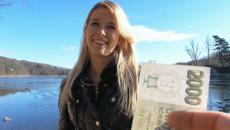 Nikky Dream Blonde Outdoor Adventure