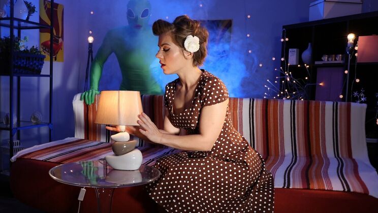 Mom Gets Spooned on Halloween