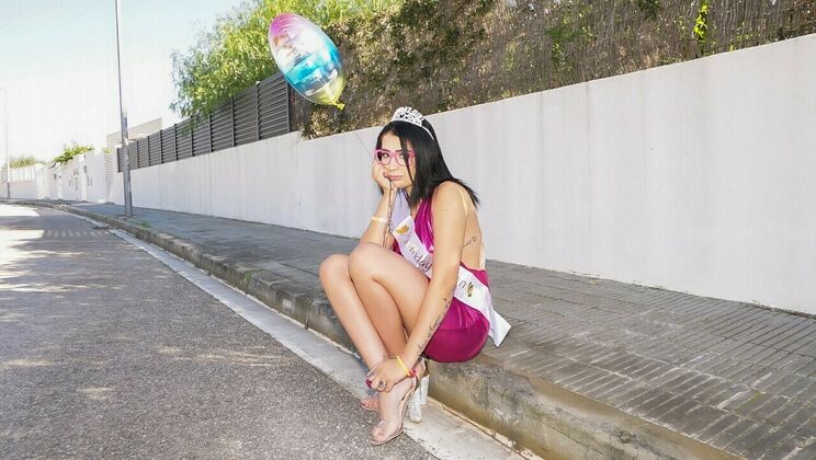 Girlfriend Birthday Fuck