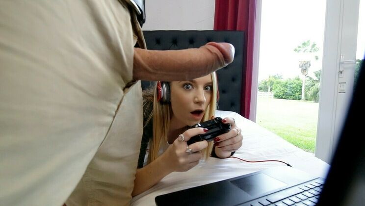 [Don'tBreakMe] - Chick Gamer Jayden Gets Nailed - Jayden Black