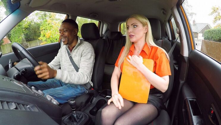 Amateur Mr Longwood Pleases with POV