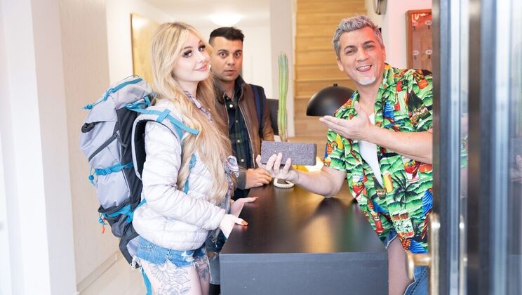 [FakeHostel] - Stealing Hearts Away