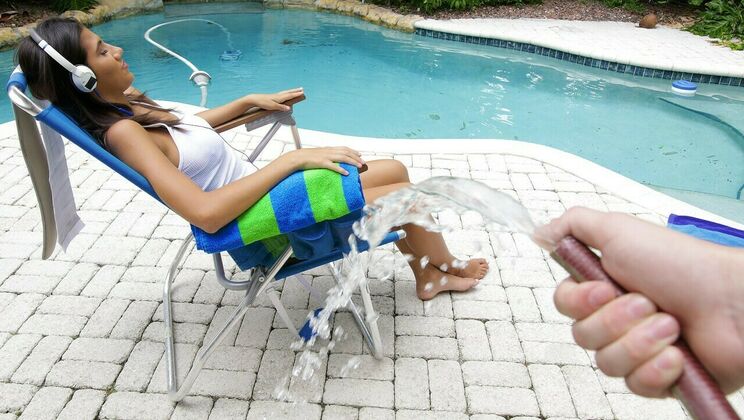 [LatinaSexTapes] - Victoria Valencia's Reverse Cowgirl Latina Prank by the Pool - Victoria Valencia