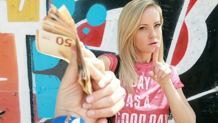 Hungarian Outdoor POV Porn