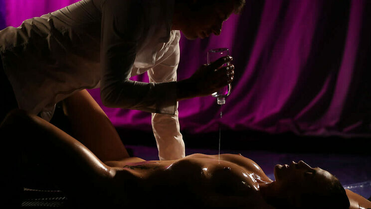 [SinfulXXX] - Sensual Massage Fantasies with Nicole Love - Nicole Love