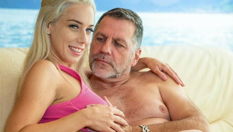 [BeautyandtheSenior] - Nesty Gre Gives Blowjob to Old Man Philippe Soine