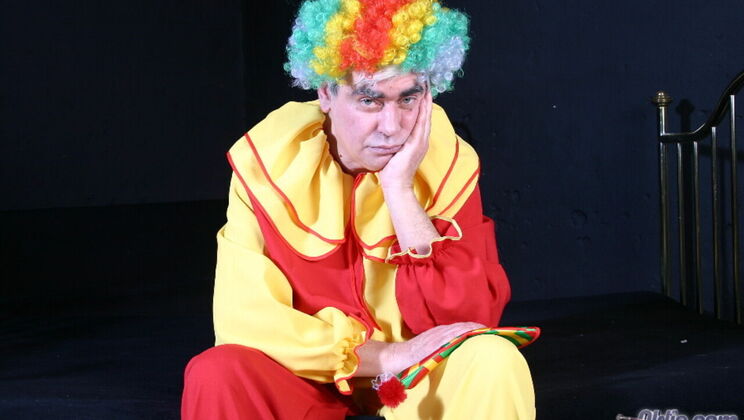 [Oldje] - Young Girl and Old Clown - Brigite Calvier - Jeff