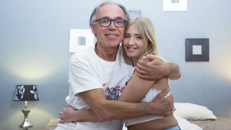 [Oldje] - Hands that Please - Aria Logan - Miles