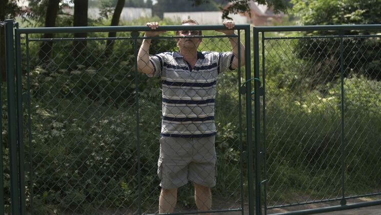 [Oldje] - Sherman and Lucky's Naughty Playground