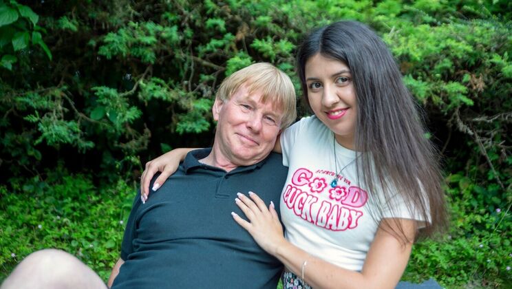 [Oldje] - Katty's Striptease Seduction