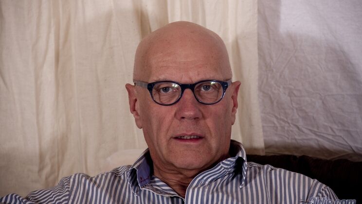 [Oldje] - Hugo and Nisha's Foot Worship