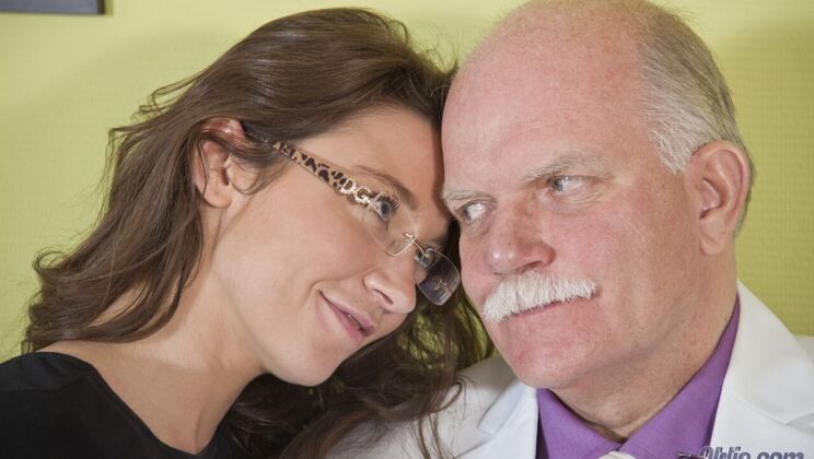 [Oldje] - Old Man for Young Lust - Julie Skyhigh - Donny